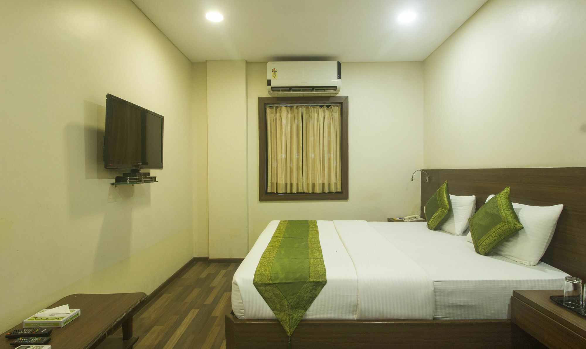 Treebo Trend Rosewood Hotel Bombay Eksteriør billede