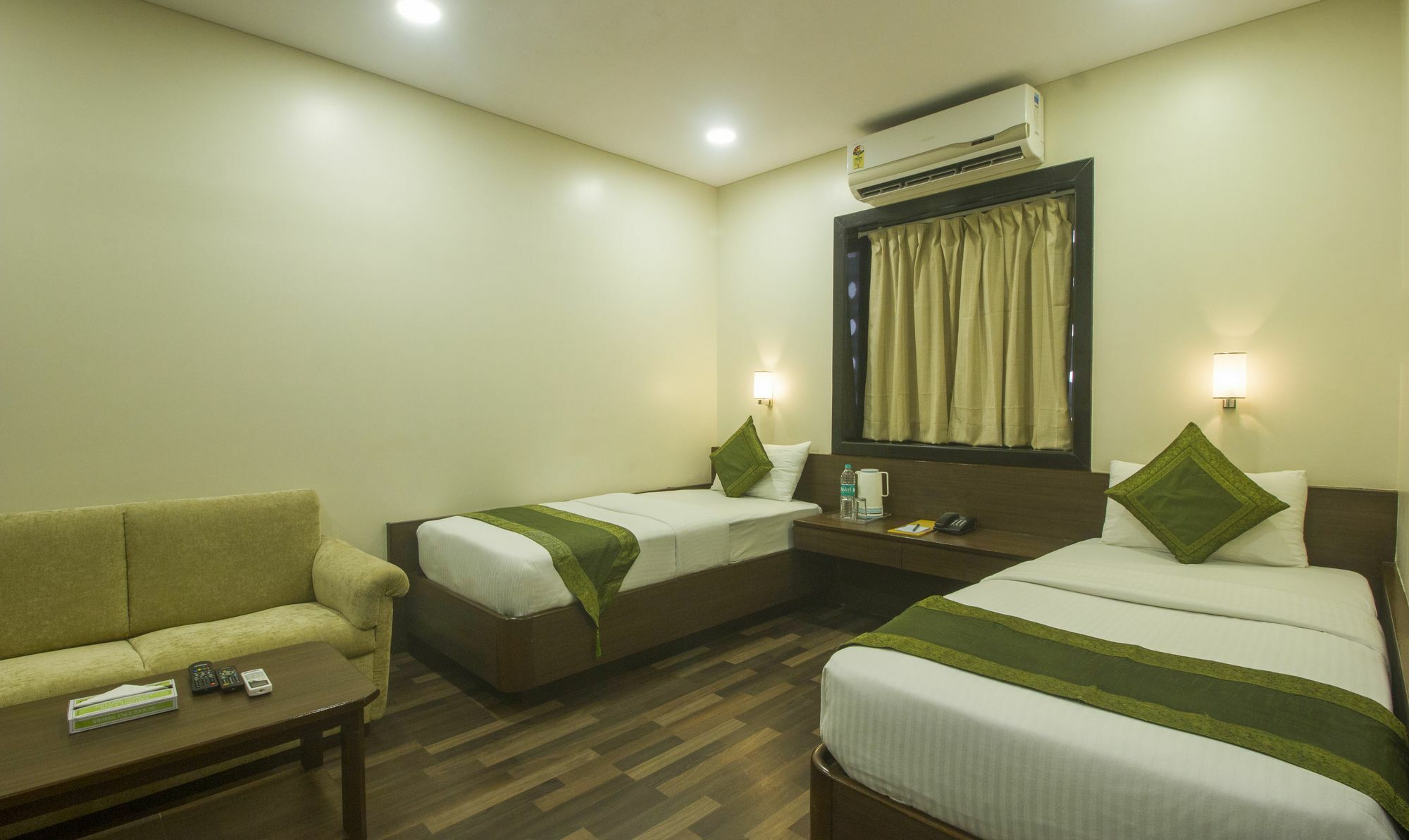 Treebo Trend Rosewood Hotel Bombay Eksteriør billede