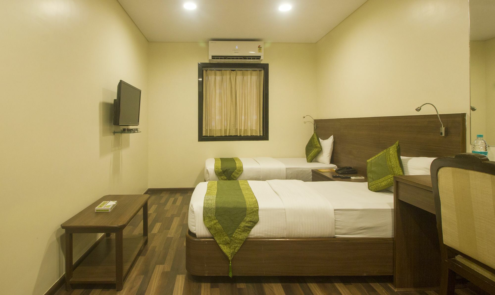 Treebo Trend Rosewood Hotel Bombay Eksteriør billede